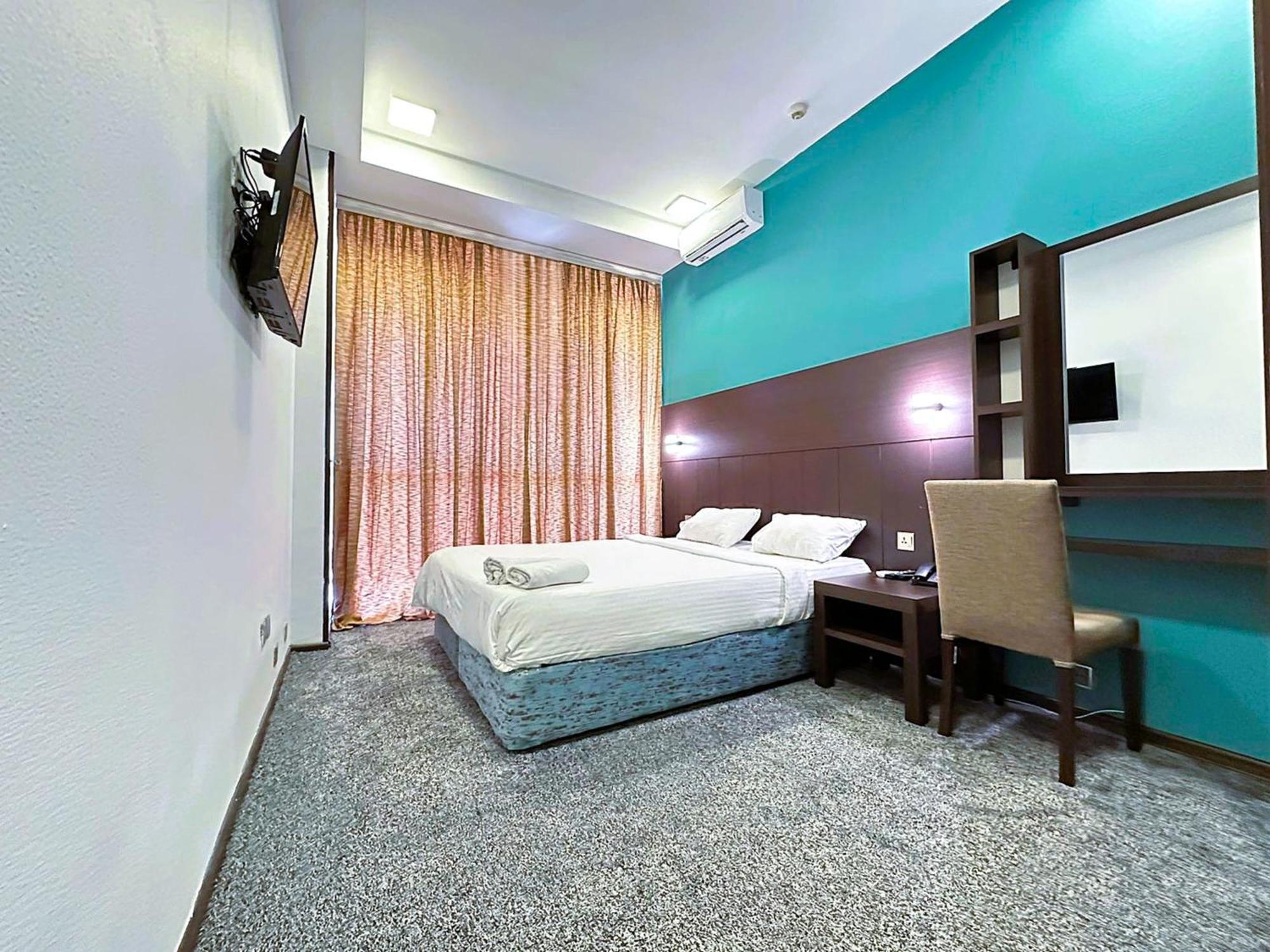Masazir Crossway Hotel מראה חיצוני תמונה